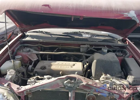 2004 Toyota Highlander from USA, damaged, VIN JTEGD21AX40096033